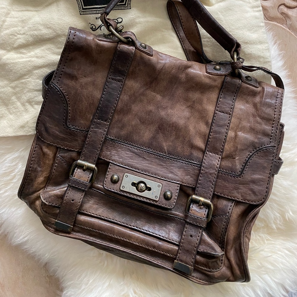 Frye bag